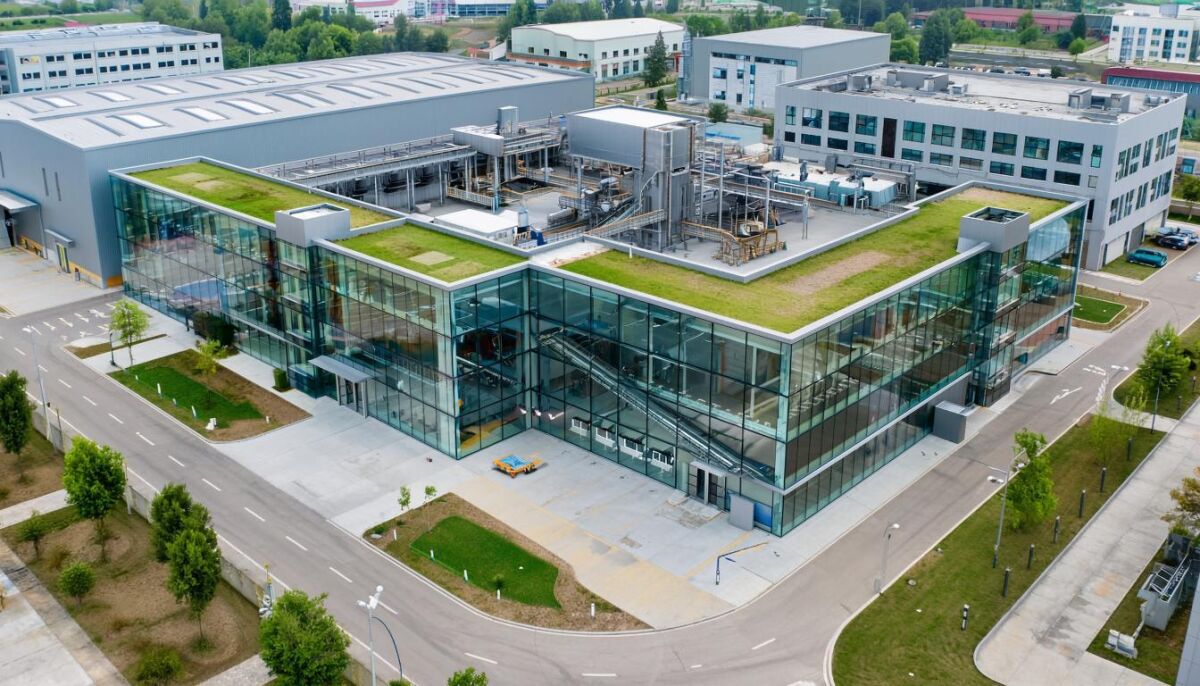 Открытие нового логистического комплекса в Ростове перенесли на 2026 год - фото 1