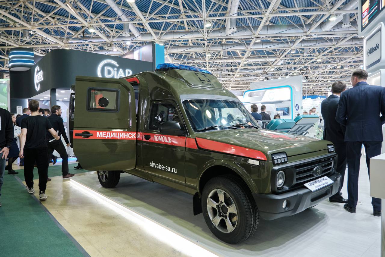 Нижегородская «дочка» Ростеха представила бронированную карету скорой помощи - фото 1