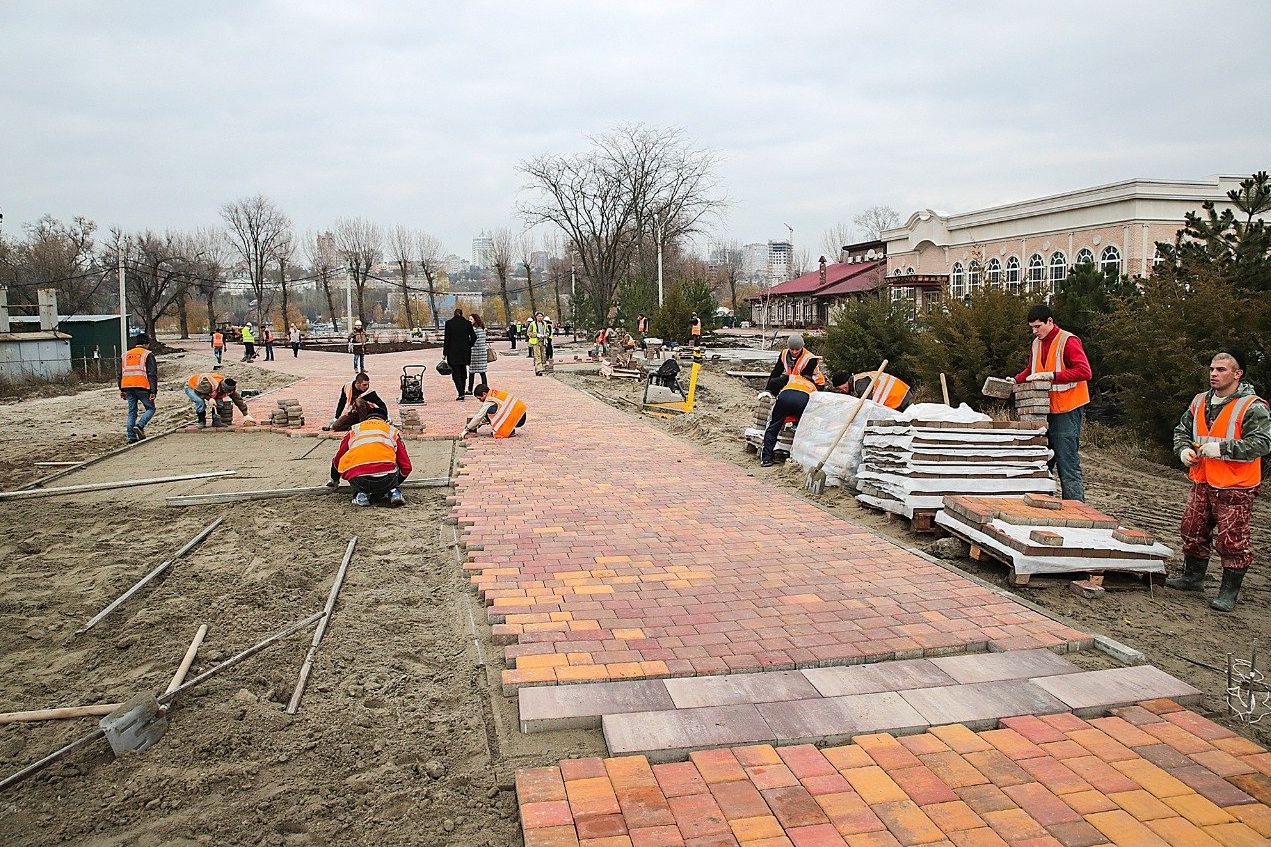 В 2022 году на Дону благоустроят 131 общественную территорию в рамках нацпроекта  - фото 1