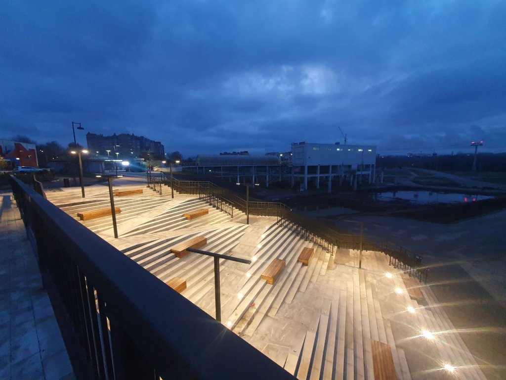 Лестница-амфитеатр появилась возле канатной дороги на Бору - фото 1