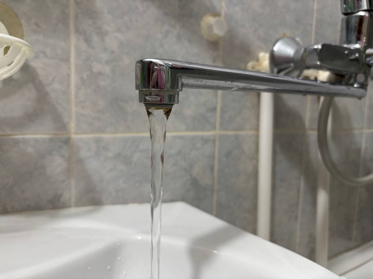 Более ста домов останутся без холодной воды в Сормове 27 июня - фото 1