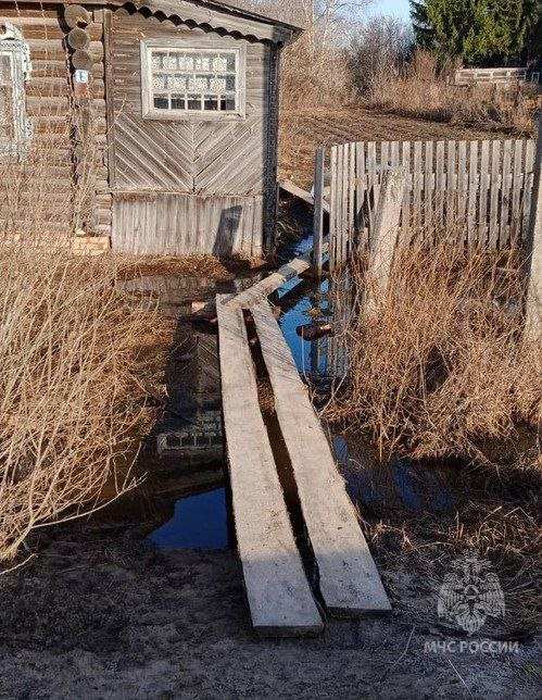 Более 10 мостов остаются затопленными в Нижегородской области
