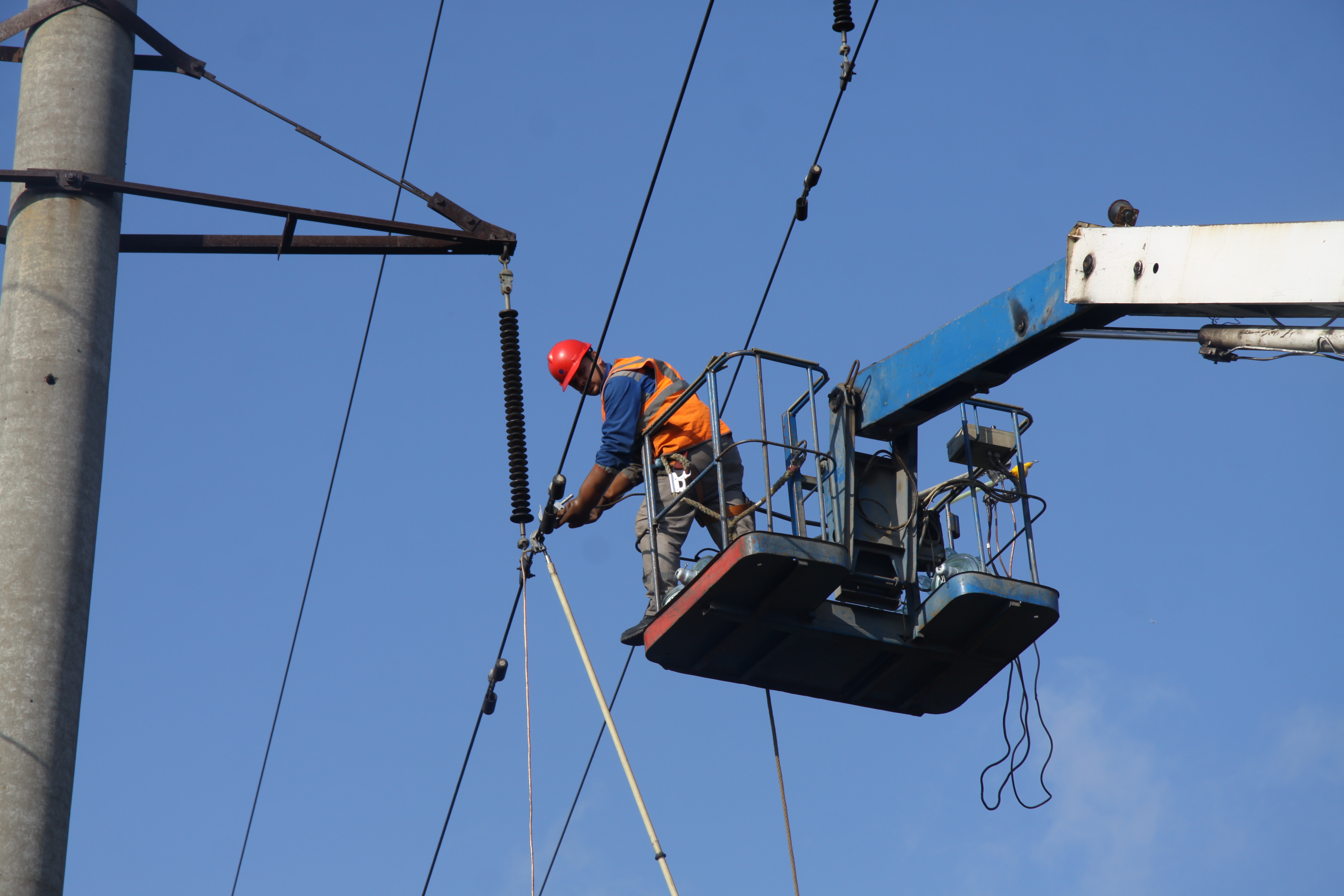 4314 км линий электропередачи за полгода месяцев отремонтировано Россети Центр и Приволжье Нижновэнерго