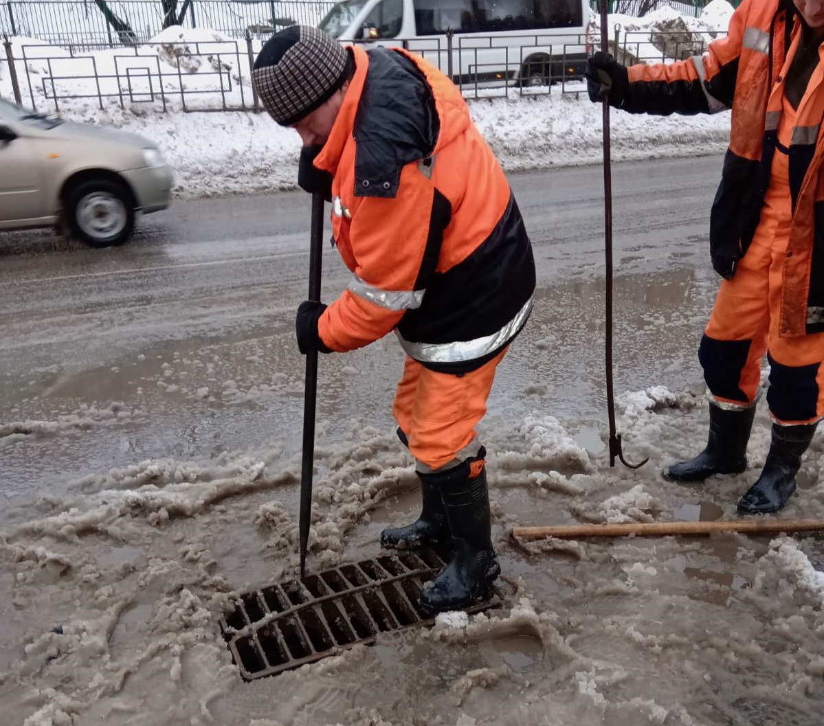 Самарские власти борются с февральской оттепелью