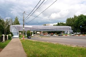 Надземный пешеходный переход на проспекте Гагарина у остановки «Площадь Жукова» - фото 1