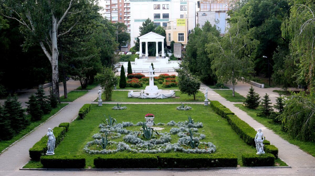 Ростовчан спросят, как благоустроить парк имени Горького - фото 1