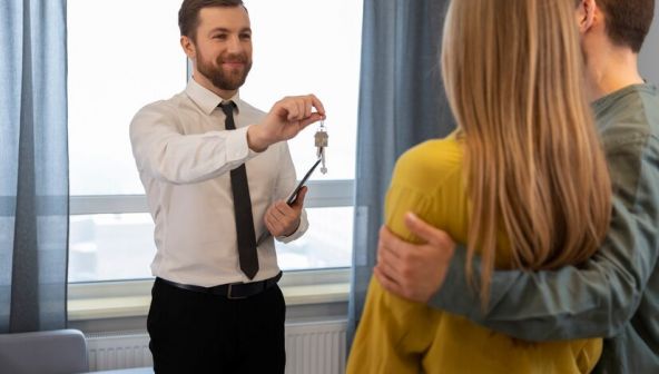 Как продать квартиру в ипотеке: способы, риски, нюансы