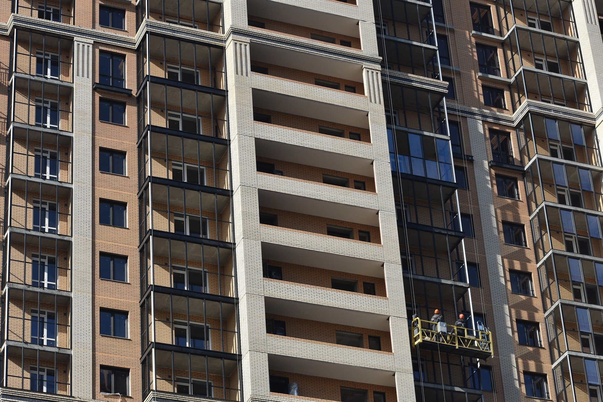 Ростовская область заняла четвертное место в ЮФО по росту объемов строительных работ - фото 1